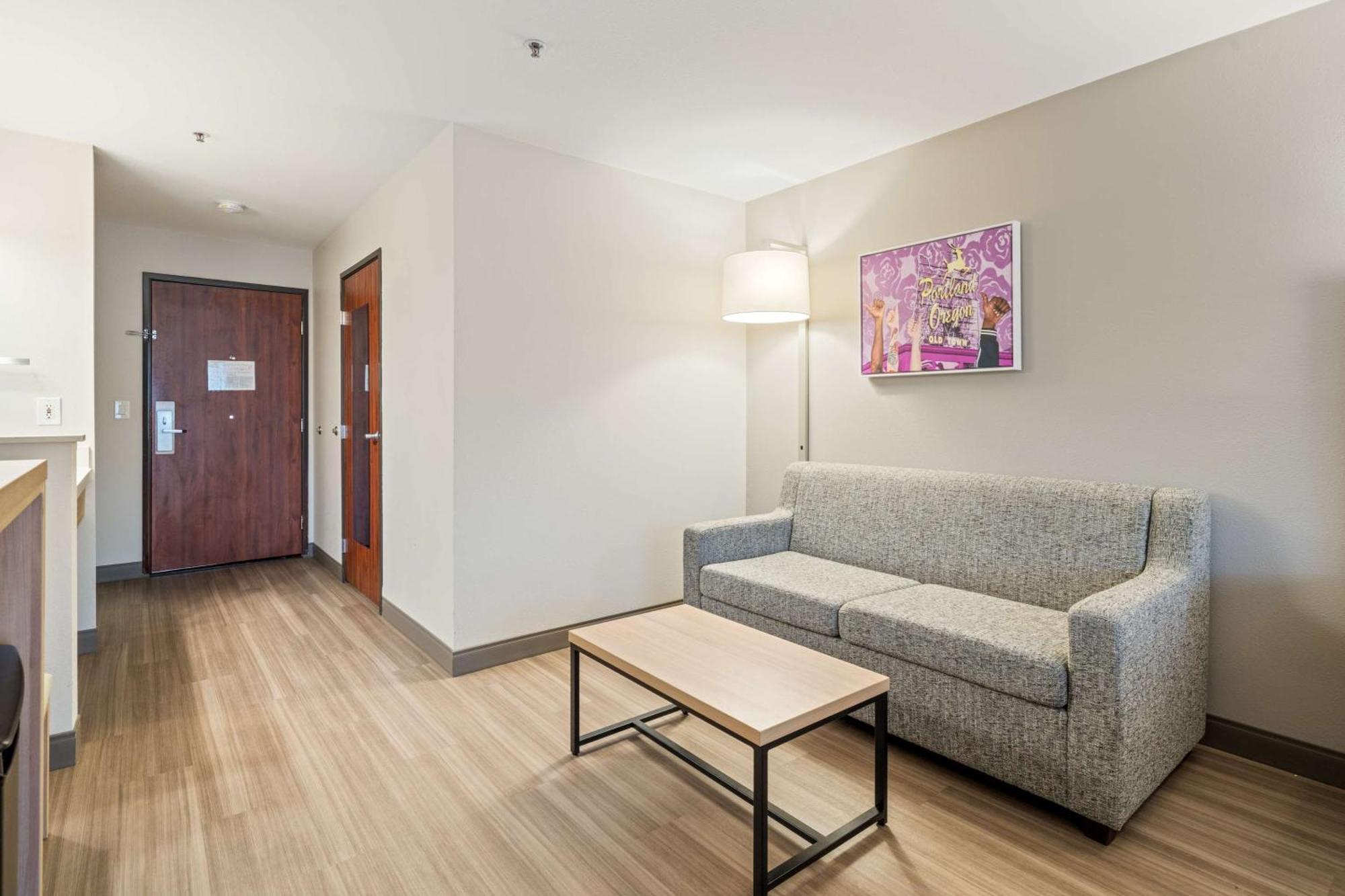 Best Western Lake Oswego Hotel & Suites מראה חיצוני תמונה
