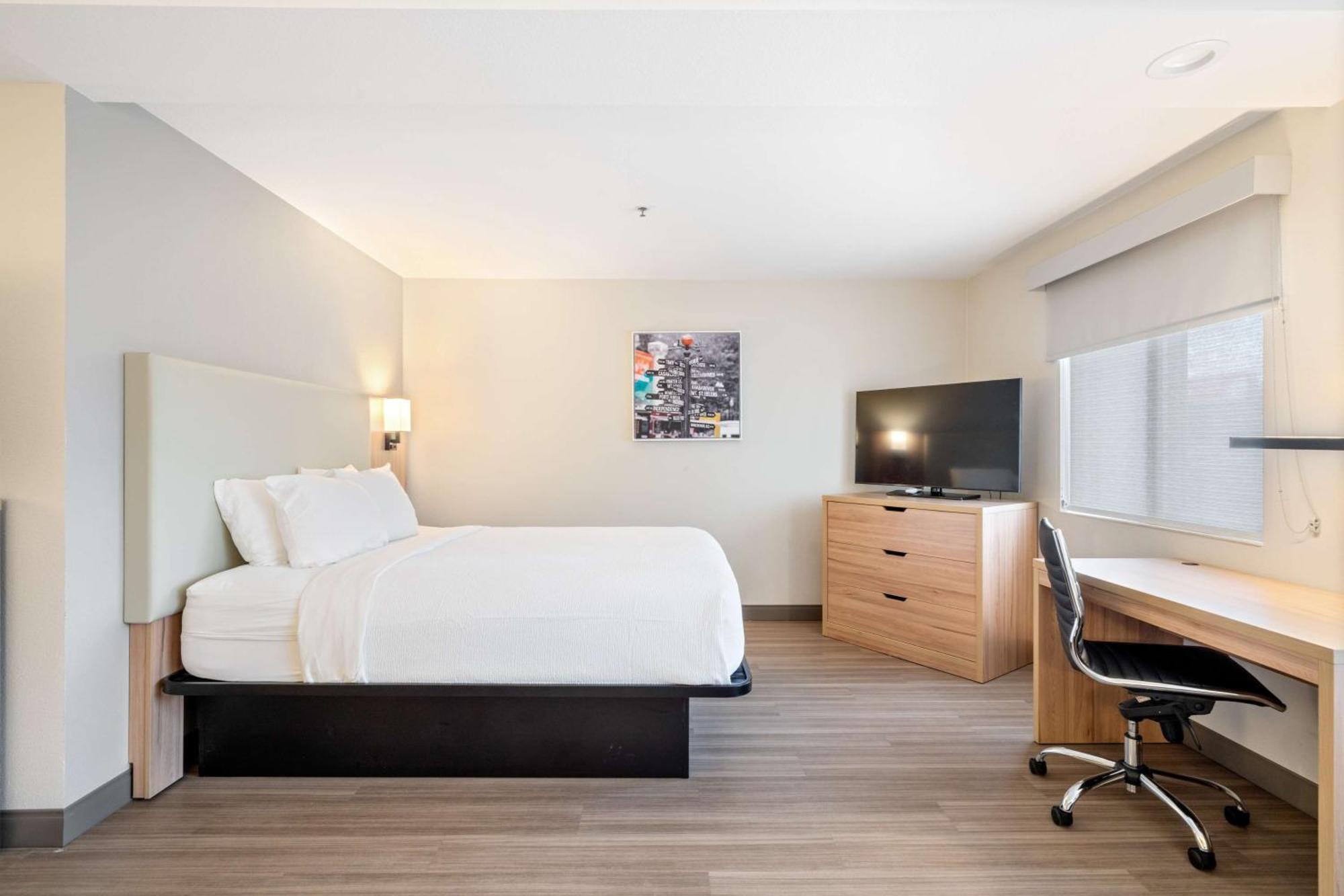 Best Western Lake Oswego Hotel & Suites מראה חיצוני תמונה