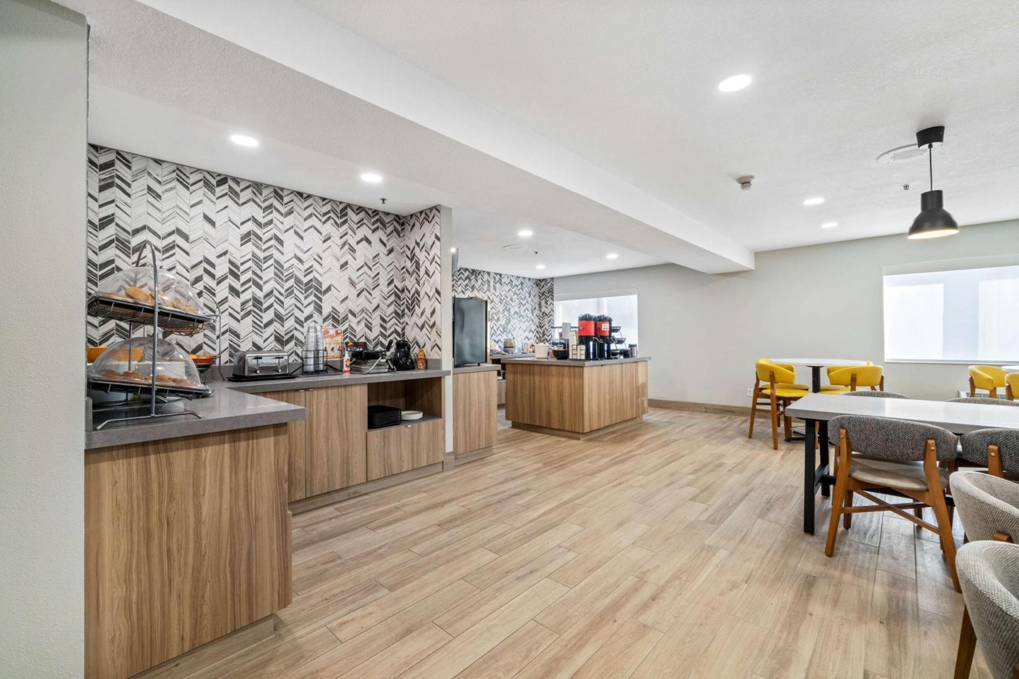 Best Western Lake Oswego Hotel & Suites מראה חיצוני תמונה